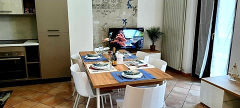 La Casa dei Carta-new & chic Apartment in Lovere