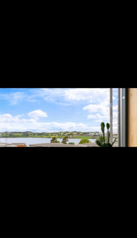 Cozy apartment with sea view, 5 min from ONS Apartment in Stavanger