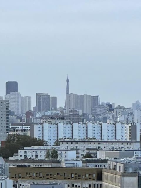 Superbe T4 Vue, Métro Commerces Apartment in Créteil