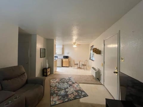 One BR Comfort Awaits Near Ft Sill Apartment in Lawton