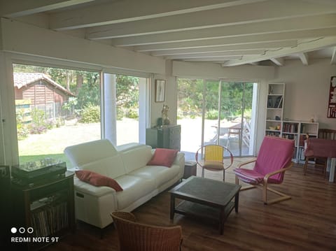 VILLA proche PLAGE & son Appartement attenant House in Capbreton