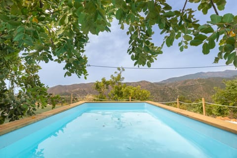 Spring, Day, Natural landscape, Garden, Solarium, Balcony/Terrace, Mountain view, Pool view, Swimming pool