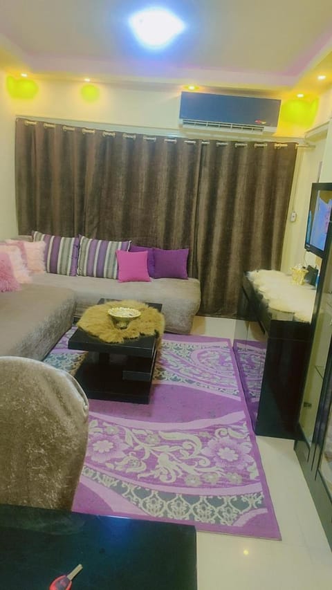 كورنيش النيل Apartment in Cairo