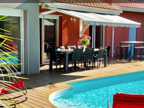 Villa climatisée à Capbreton, à 300m de la plage, pour 8 personnes Villa in Hossegor