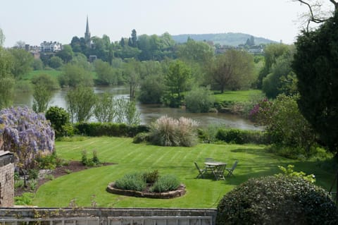 The Bridge House Bed and Breakfast in Ross-on-Wye