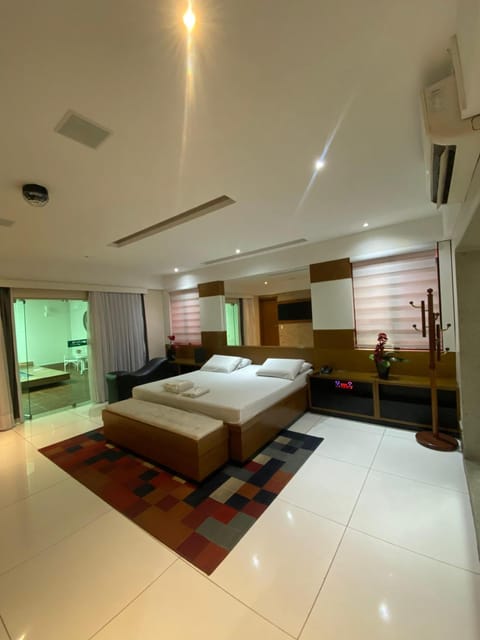 Bed, Photo of the whole room, Bedroom, air conditioner