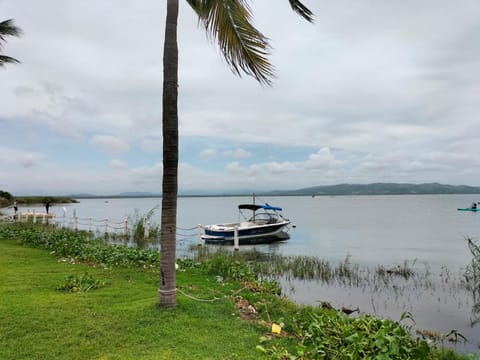 Nearby landmark, Activities, Lake view