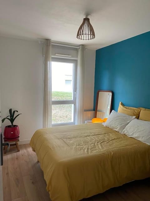 Welcome to Paris ! T3 super cosy, parking, terrasses, idéal 1-6 personnes, 8 min to Paris Apartment in Vitry-sur-Seine