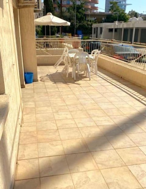 Large modern flat Apartment in Limassol City