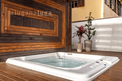 Ogram Houses - Casa com jacuzzi a 2min da praia House in Imbituba