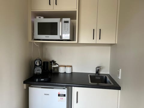 Coffee/tea facilities, Kitchen or kitchenette, toaster