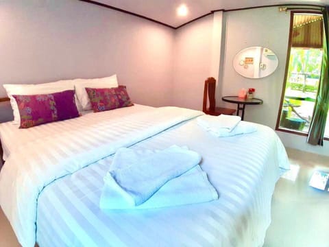 รรินธารา รีสอร์ท Resort in Khlong Sok