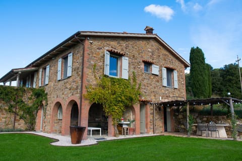 Luxury farmhouse "Villa Lidia Umbria - la dolce vita at its best! Villa in Umbria