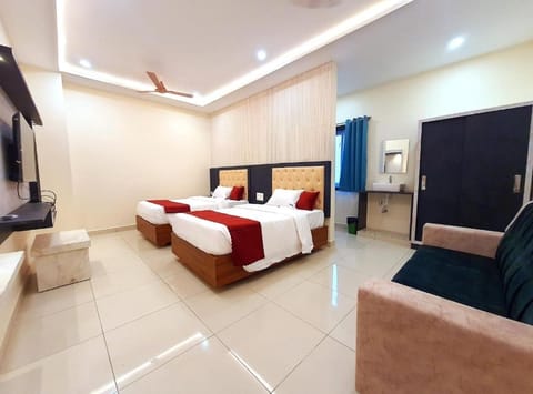 Hotel VSR Grand Hotel in Vijayawada