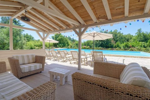 Seating area, Pool view, sunbed