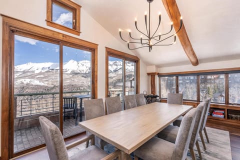 Penthouse At The Peaks 623 Apartment in Telluride