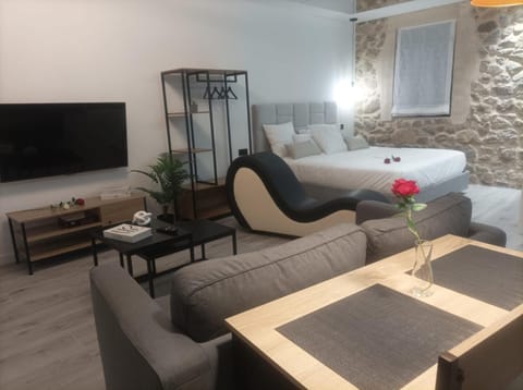 The Romantic Loft Apartment in Béjar