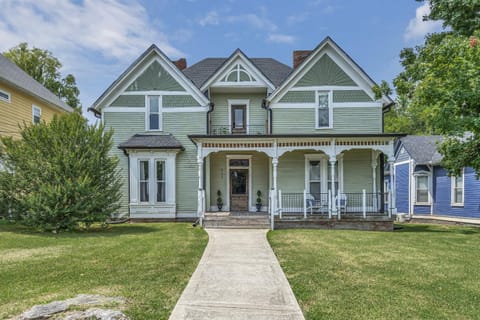 Property building, Spring, Day