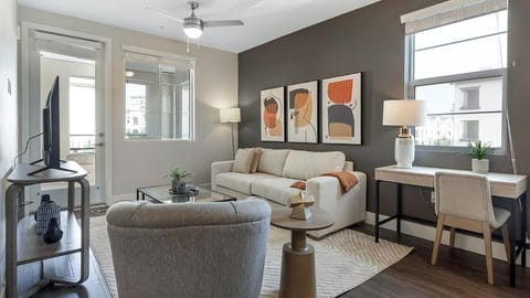 Landing at Bridge at Indigo - 2 Bedrooms in Avery Ranch Lakeline Apartment in Cedar Park