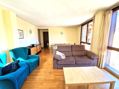 Apartament familiar amb vistes by RURAL D'ÀNEU Apartment in Esterri d'Àneu