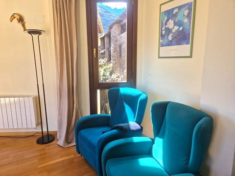 Apartament familiar amb vistes by RURAL D'ÀNEU Apartment in Esterri d'Àneu