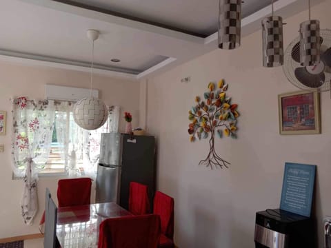 Entire house in high end subdivision House in Antipolo