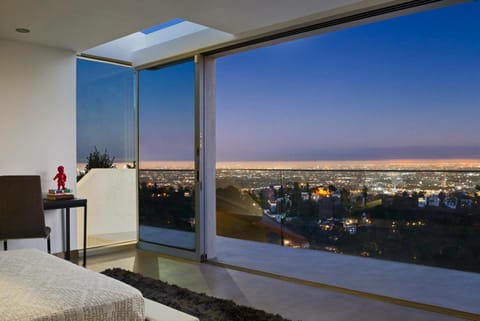 5M Modern Jetliner Skyhigh City Views House in West Hollywood