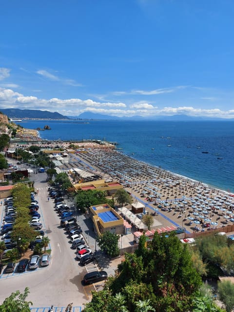 Casa Vacanze La Terrazza Apartment in Vietri sul Mare