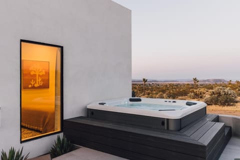 Desert Bloom House House in Joshua Tree