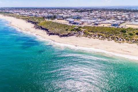 Nearby landmark, Bird's eye view, Beach