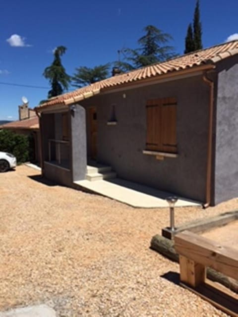 Gîte location de vacances : G2735 House in Saint-Maximin-la-Sainte-Baume