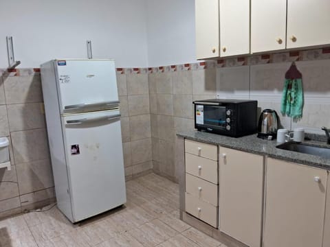 Coffee/tea facilities, Kitchen or kitchenette