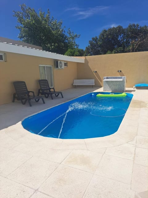 Pool view, Swimming pool, sunbed