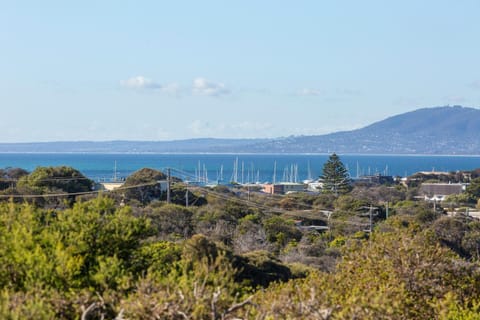 Natural landscape, Mountain view, Sea view