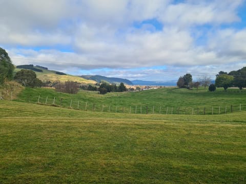 Rural and Lake Views House in Taupo