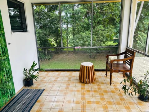 Garden, View (from property/room), Balcony/Terrace