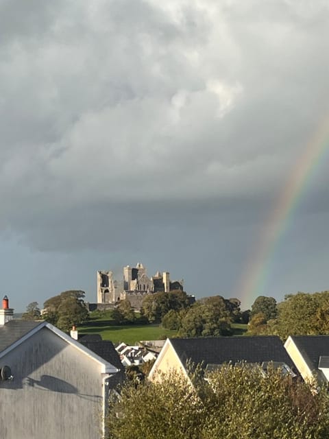 Cashel Palace Rock Villa Villa in Co. Tipperary, Ireland