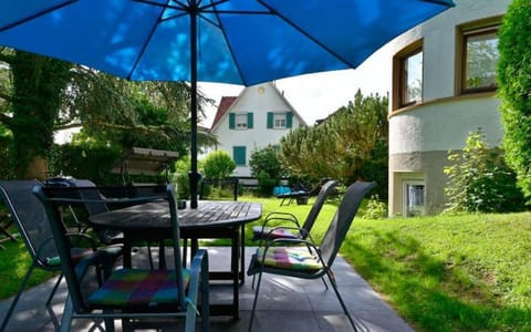 Schönes Ferienhaus mit Garten am Bodensee House in Friedrichshafen