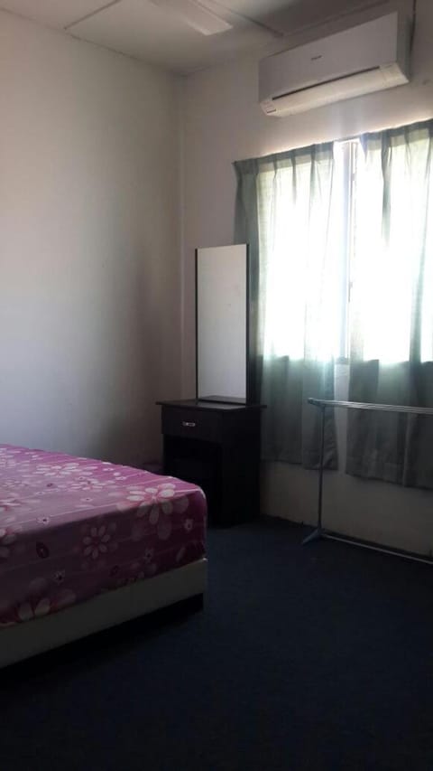 Roomstay Kyang Simple Tambun Ipoh tambun Vacation rental in Ipoh