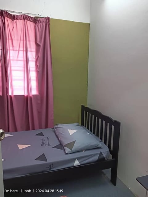 Roomstay Kyang Simple Tambun Ipoh tambun Vacation rental in Ipoh