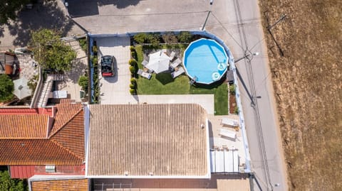 Moradia Familiar Piscina 5min Praia by HOST-POINT House in Costa da Caparica