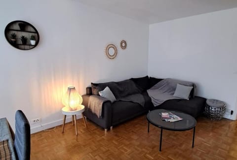 Cosy Appartement Tramway Paris Apartment in Vitry-sur-Seine