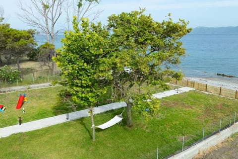 Sea Echoes Villa on the beach, Pefki, Evia Villa in Magnesia Prefecture, Greece