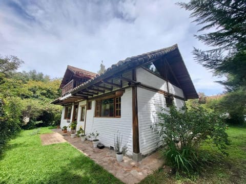 Hermosa casa de campo cerca de Quito House in Quito