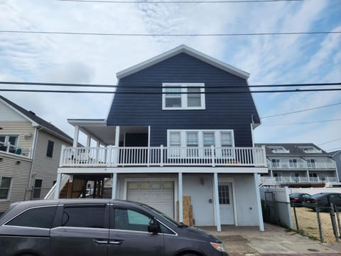 Beautiful redone apartment on the beach block Apartment in Seaside Heights