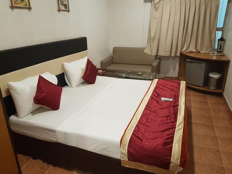 Sitara Paradise Hotel in Hyderabad