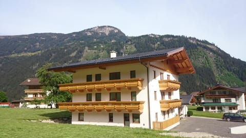 Apart Geisler Condo in Mayrhofen