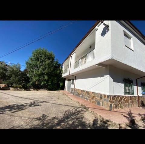 ALBERGUE RiO BOROSA House in Sierra de Cazorla Comarca