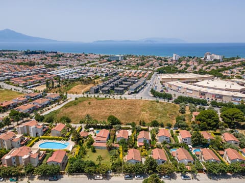 Neighbourhood, Bird's eye view, City view, Street view