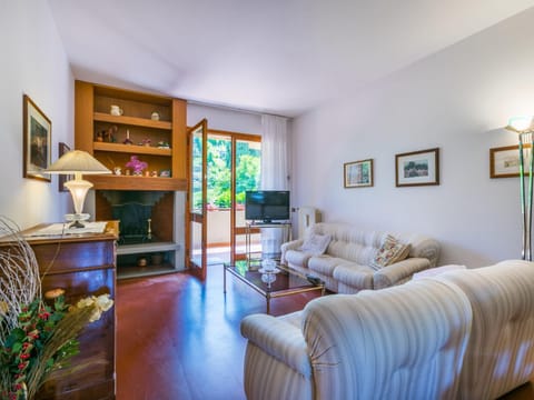 Apartment Casa Luisa by Interhome Appartement in Greve in Chianti